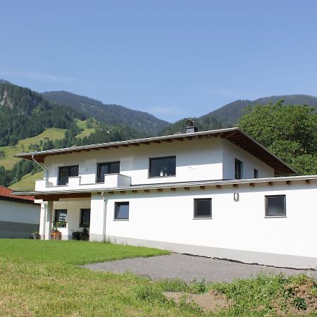 Quiet Holiday Flat Near The Mayrhofen Ski Area Schwendau Exterior photo
