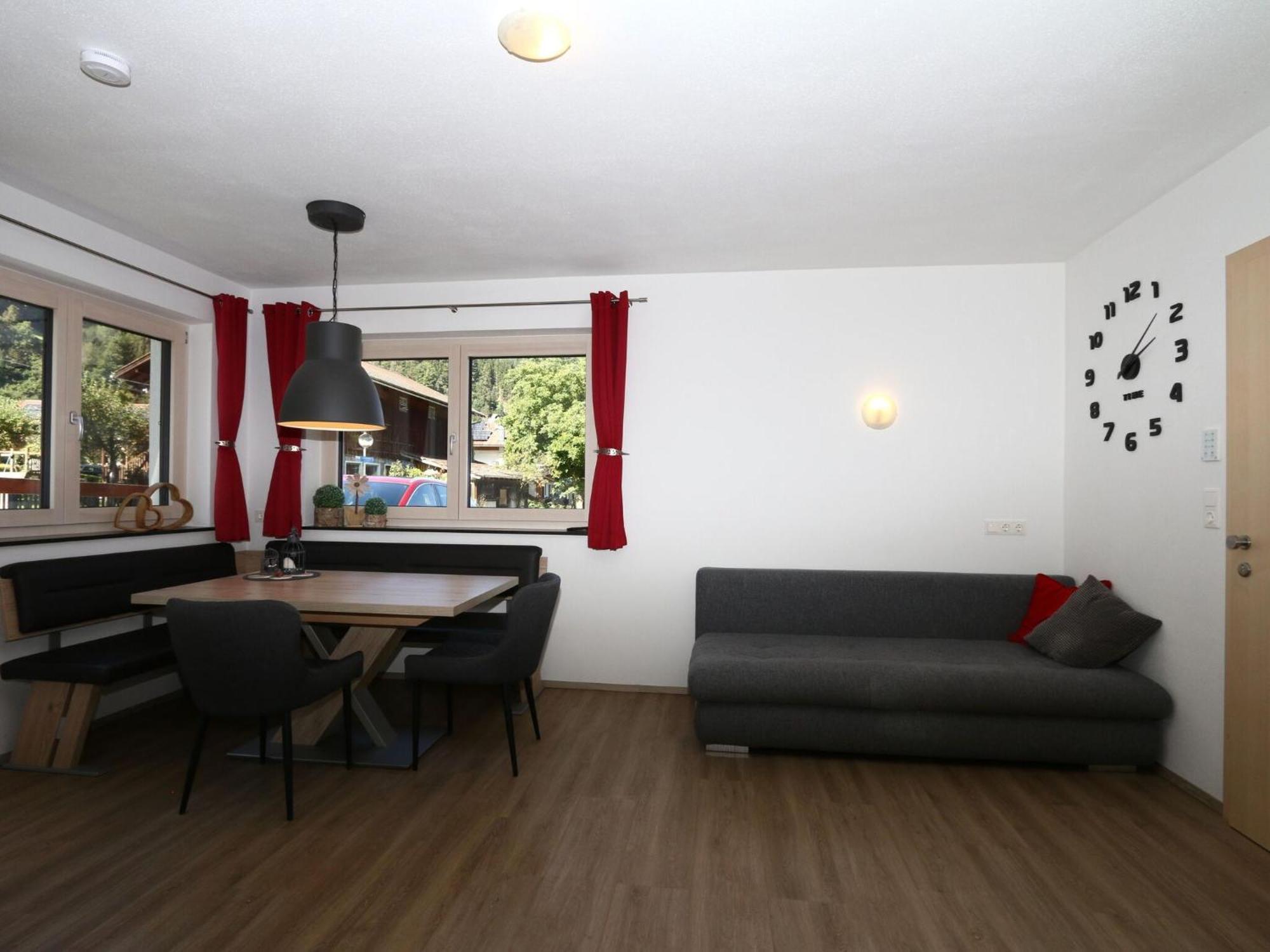 Quiet Holiday Flat Near The Mayrhofen Ski Area Schwendau Exterior photo